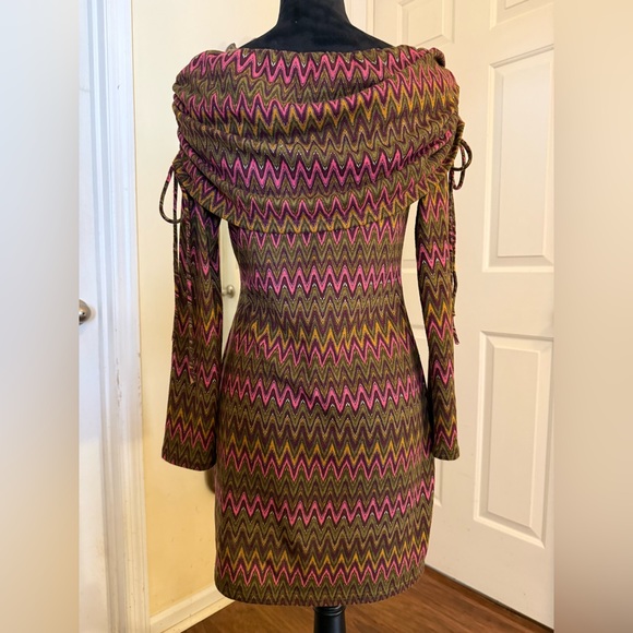 Patrizia Luca Milano Zigzag Knit Dress Size Large  Italian Stretch Dress - Picture 6 of 8